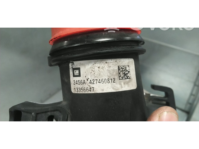 Интеркулер  13356647, 39075515   Vauxhall Astra K 