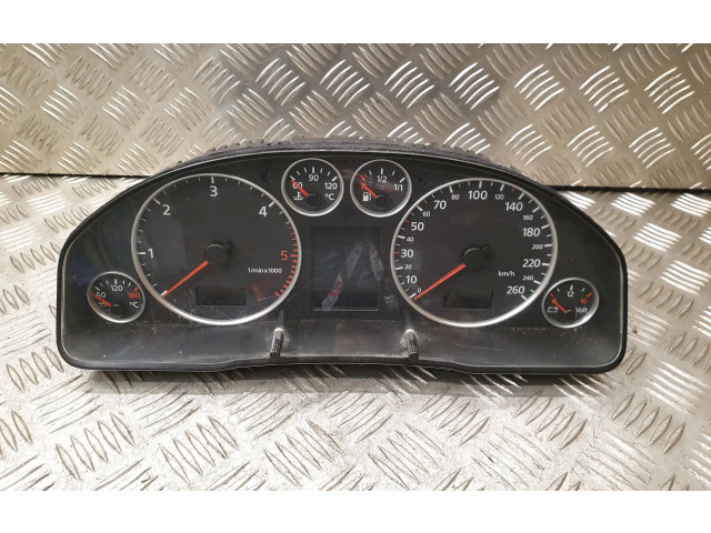 Přístrojová deska  Audi A6 S6 C5 4B 2002 110080128001  
