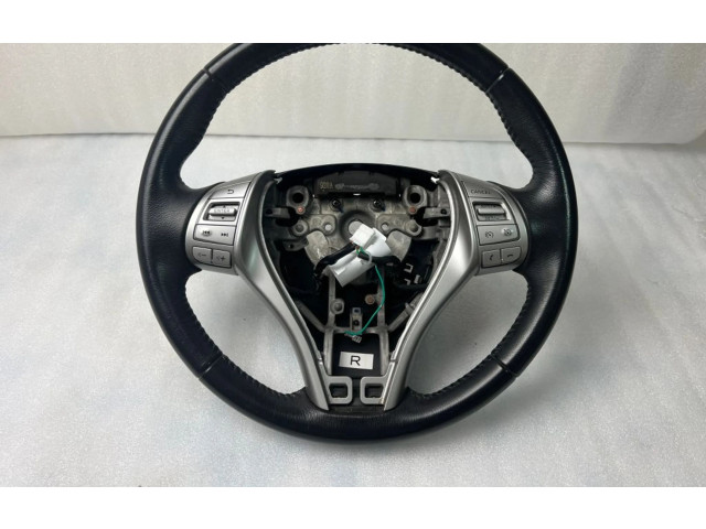 Volant Nissan X-Trail T32 2016   