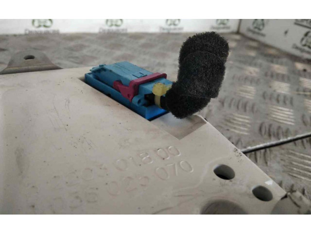 Přístrojová deska  Volkswagen Lupo 2003 0263615101  