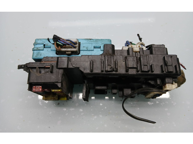 Блок предохранителей MR228760, 2323006072   Mitsubishi Colt    