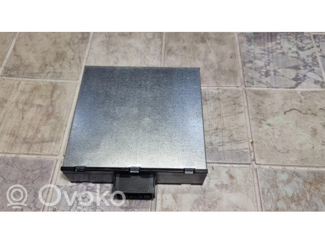 Блок управления коробкой передач 6142925320801, 8ES00947921   BMW X1 E84