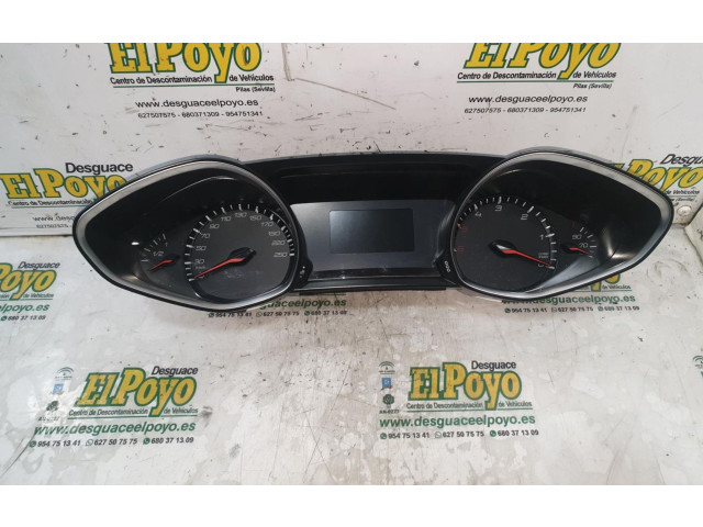 Přístrojová deska  Peugeot 308 2018 9822774780  