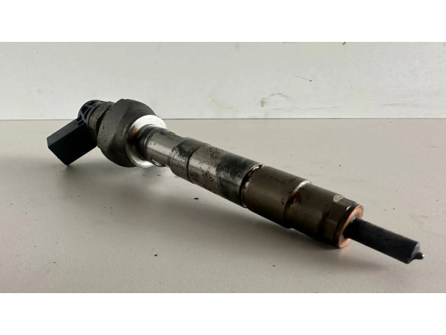 Vstřikovač 8514148   BMW 4 F32 F33  pro naftový motor 2.0  