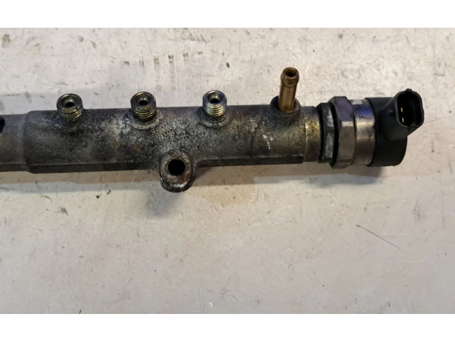 Vstřikovací lišta 30757146, 0445215023   Volvo V70    D 5244 T4 