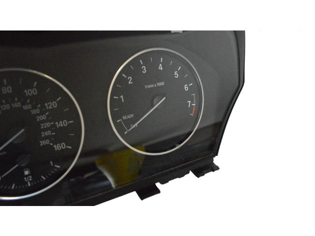Přístrojová deska  BMW 2 F22 F23 2012 923289  