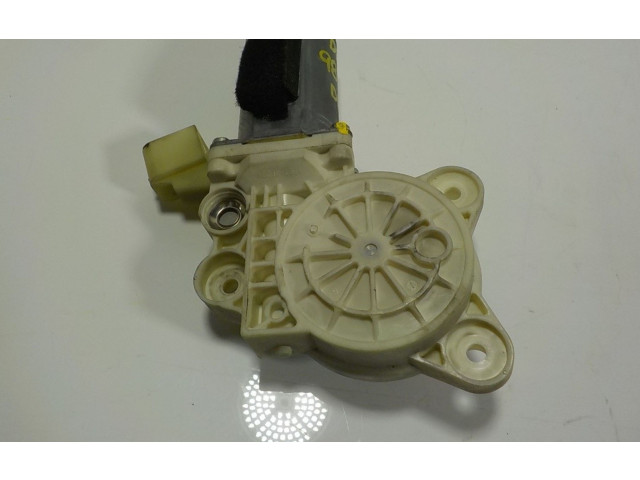   Pojistková skříňka A2198200642, 0130821423   Mercedes-Benz CLS C219 2005