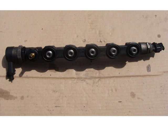 Vstřikovací lišta 8200942721, 0445214173   Nissan Qashqai     