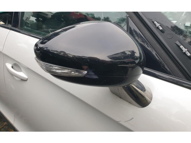 Zpětné zrcátko  Citroen DS5 2018  REBATIVEL  
