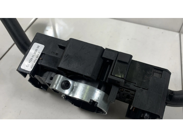 Подрулевой переключатель 4B0953503E   Audi TT Mk1