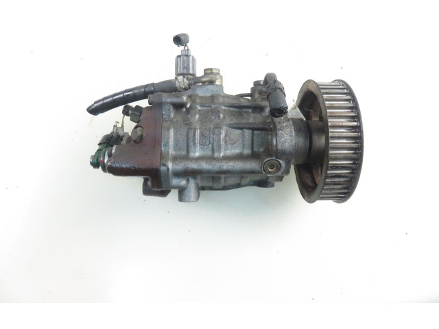 Топливный насос 09730000177, 2210027010   Toyota Avensis T220       