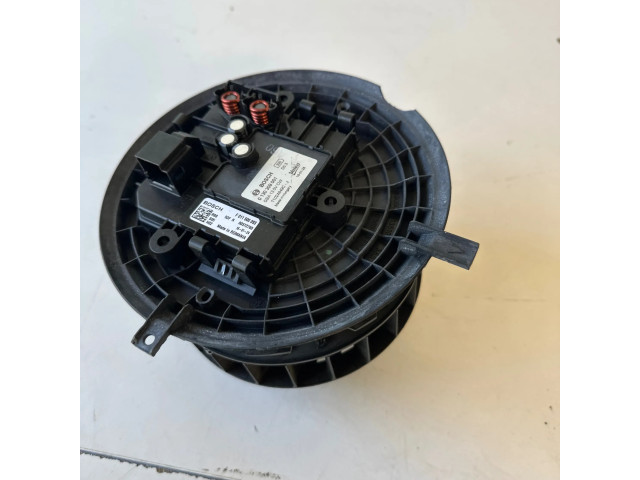 Вентилятор печки    F011500093, 0130309001   Mercedes-Benz C W205