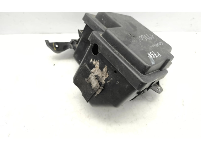 Блок предохранителей  1495004080, 1494397080   Lancia Phedra    