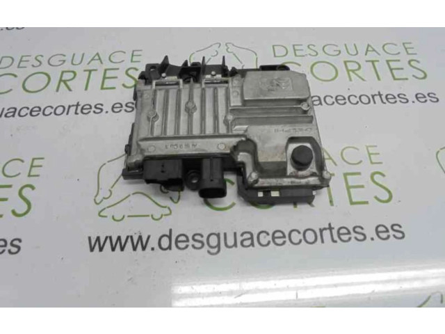 Řídící jednotka 9819596180   Peugeot 2008 I 2017