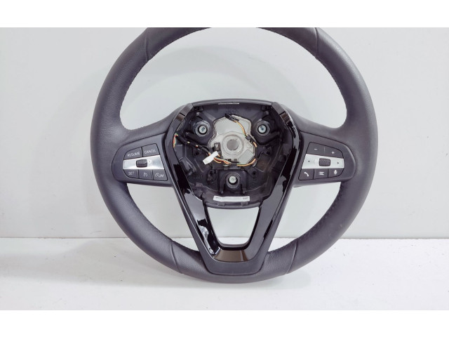Volant BMW 1 F40 2023 9484768  