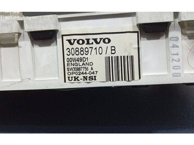 Панель приборов 30889710, 30889710   Volvo S40, V40       