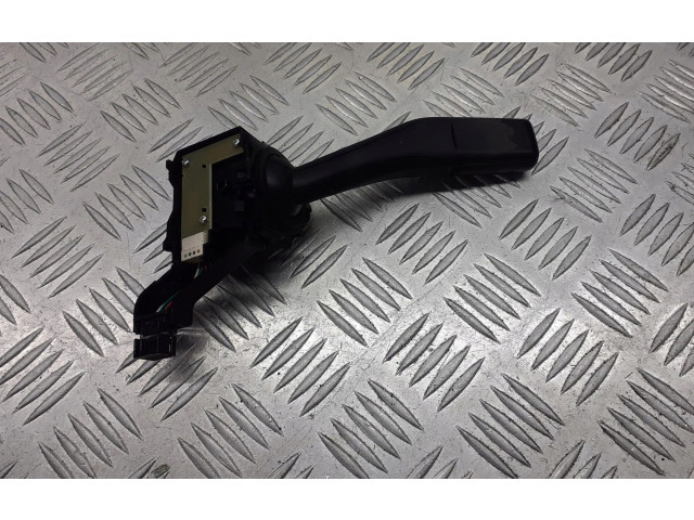 Volant Volkswagen Golf Plus 2008 1K0953513  