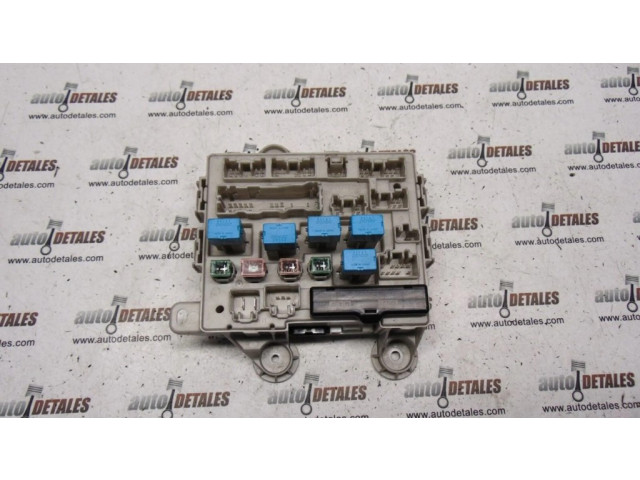   Pojistková skříňka 8922128150   Toyota Previa (XR30, XR40) II 2005