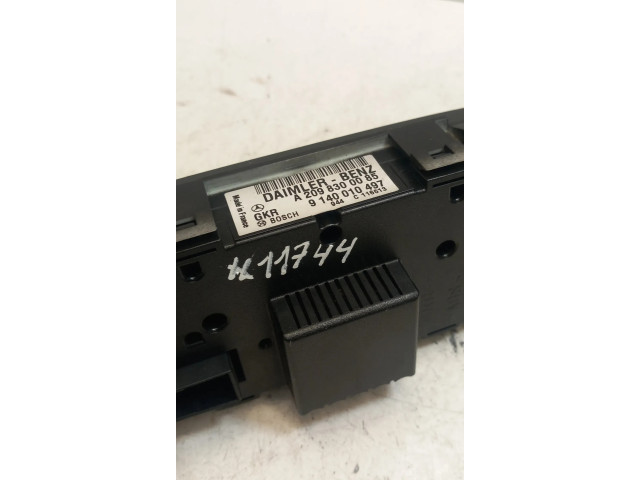 Блок управления климат-контролем A2098300085, 2098300085   Mercedes-Benz C W203