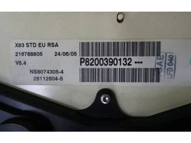 Панель приборов P8200390132, 8200390132   Nissan Primastar       