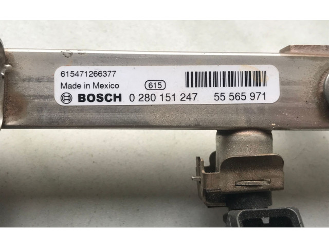 Vstřikovač 13504286, F00HJ00493   Buick Encore I     