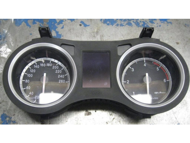 Přístrojová deska  Alfa Romeo 159 2005 60699407  