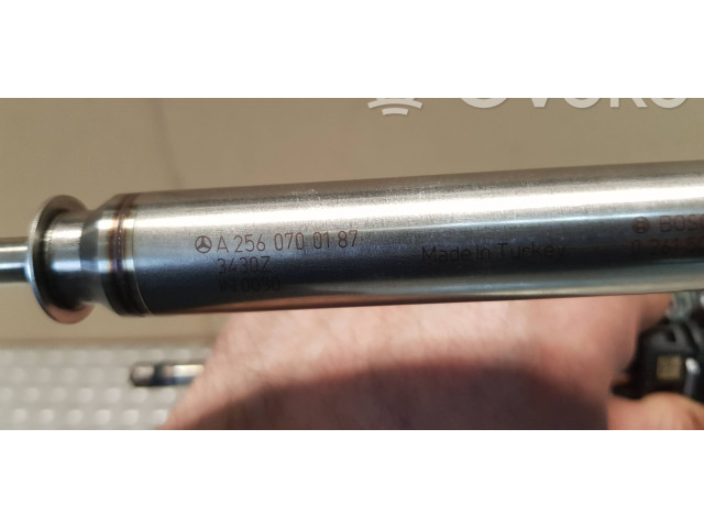 Vstřikovací lišta A2560700187, A2640701000   Mercedes-Benz C W205     