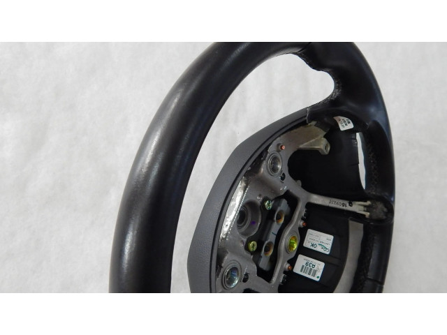 Volant Hyundai i30 2012   