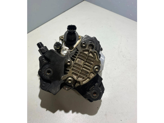 Vstřikovací čerpadlo 8689591, 050530   Volvo S80  pro naftový motor 2.4  