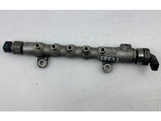 Vstřikovací lišta 894580050   Toyota Auris 150     