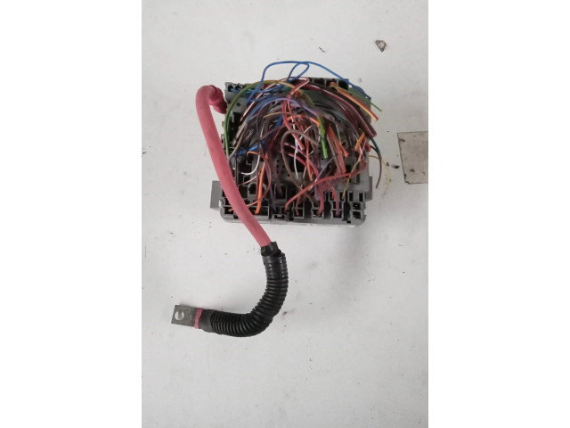 Блок предохранителей 52028777, 52028777   Alfa Romeo Giulietta    