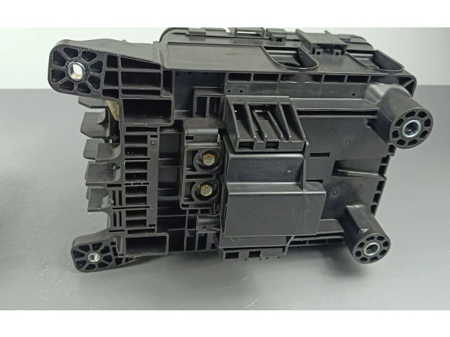   Pojistková skříňka 68347003AE   Jeep Grand Cherokee WL 2022