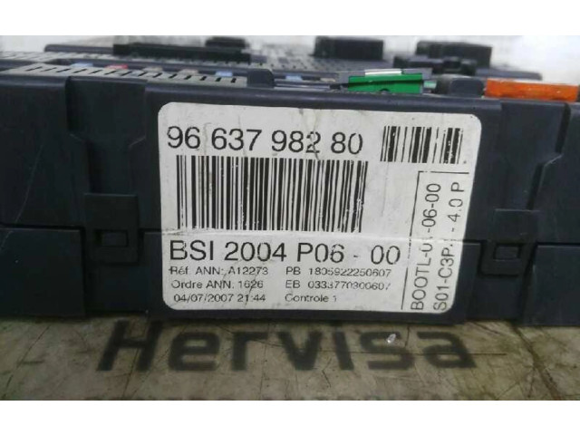   Pojistková skříňka 9663798280, 0090012   Peugeot 207 2007