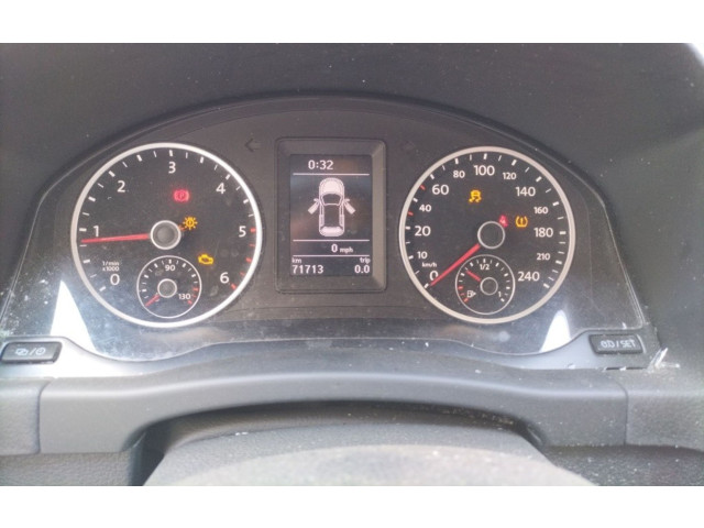Přístrojová deska  Volkswagen Tiguan 2016 5N0920873G, 5N0920873G  