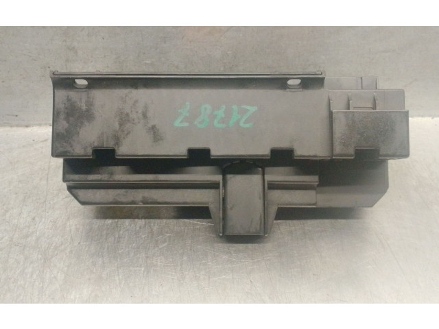 Pojistková skříňka Řídící jednotka BSM 61136900582, 61136900582   BMW 7 E65 E66 2005
