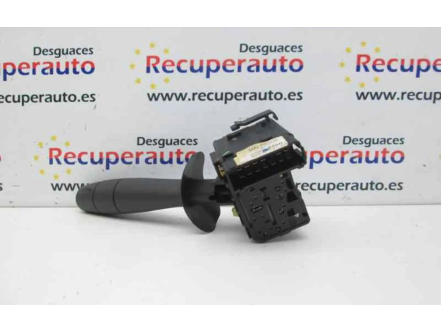 Переключатель дворников 8200002460   Renault Espace IV