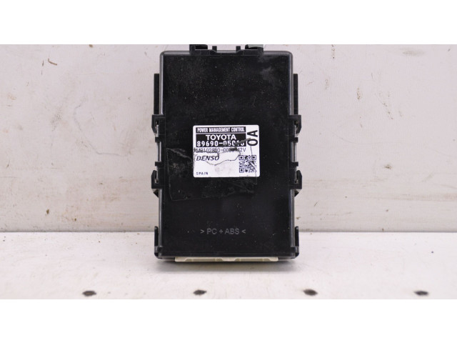 Řídící jednotka 8969005010   Toyota Avensis T270 2010