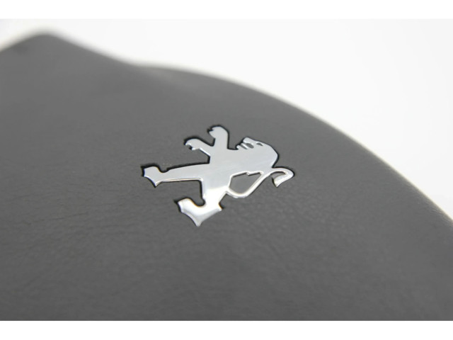 Подушка безопасности водителя 96701085ZD   Peugeot 207 CC