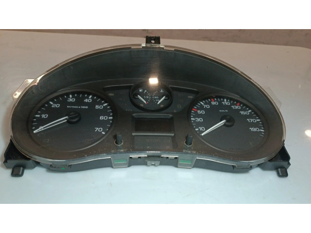 Панель приборов 555001310104   Citroen Berlingo       