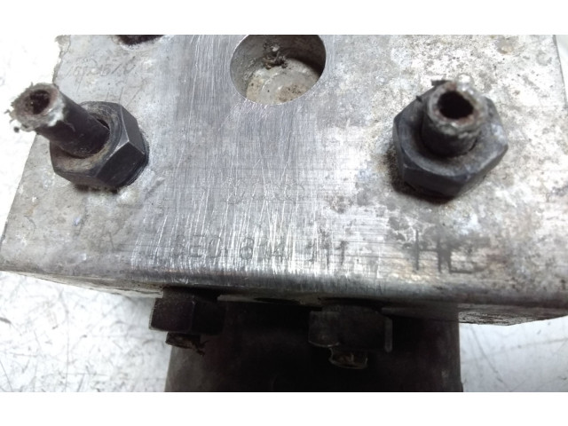 Jednotka ABS 0273004132, 0265216411   Audi A4 S4 B5 8D 2000