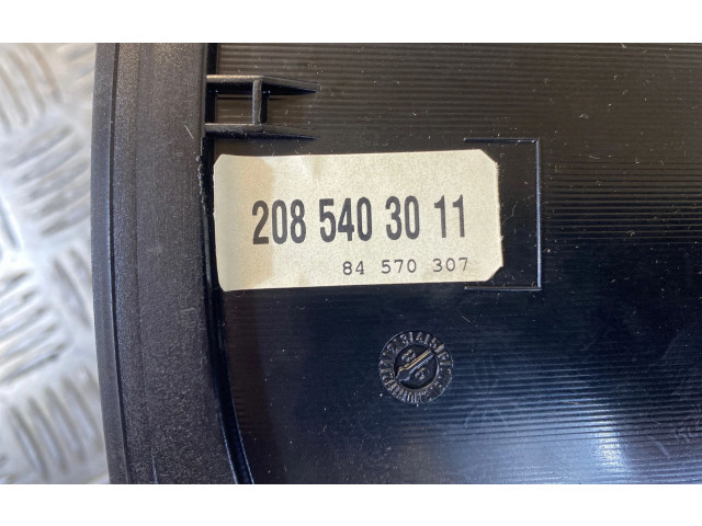 Přístrojová deska  Mercedes-Benz CLK A208 C208 2000 2085403011, 84570307  