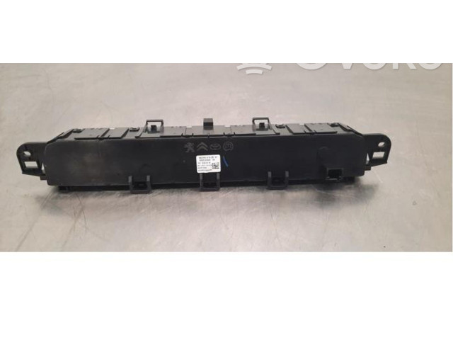 Блок управления климат-контролем 98340416ZD   Fiat Scudo