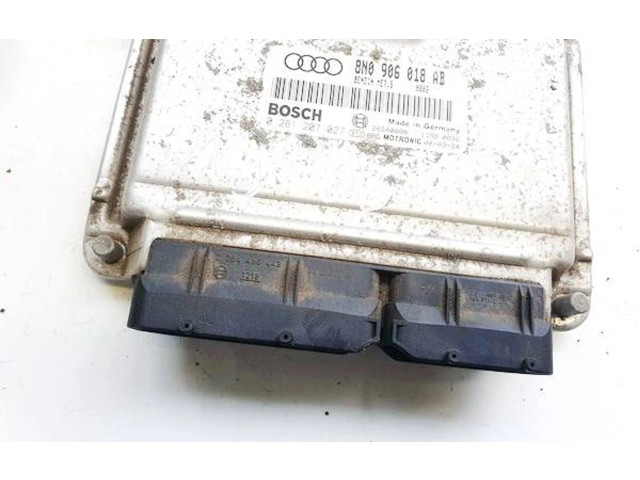 Řídící jednotka 8n0906018ab, 0261207027   Audi TT Mk1 2000
