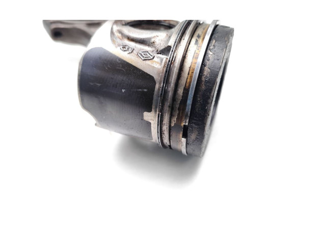 Píst EE20Z   Subaru Outback    EE20Z 