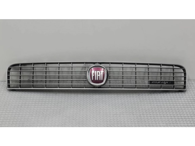 Передняя решётка Fiat Punto (199) 2005-2018 года 735335775, 8415      