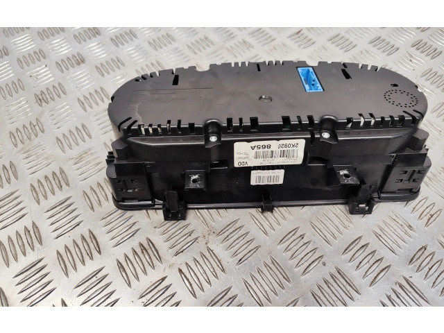 Přístrojová deska  Volkswagen Caddy 2011 2K0920865A  