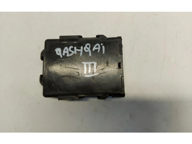 Блок управления коробкой передач 310386RA1B   Nissan Qashqai J12