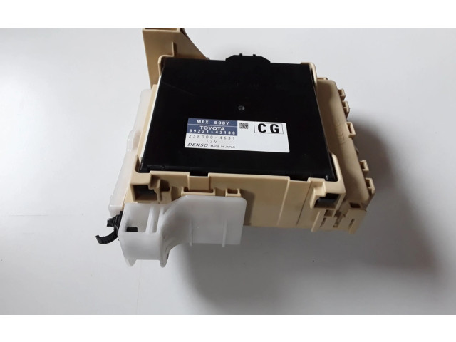 Блок комфорта 8922142180, 63583373   Toyota RAV 4 (XA40)   