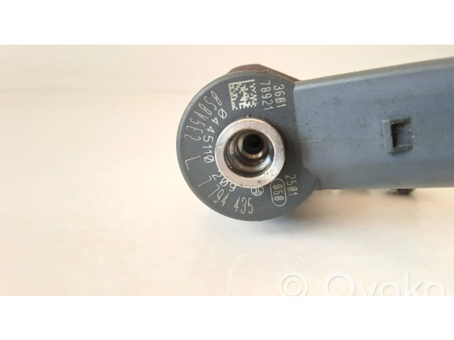 Vstřikovač 7794435, 0445110209   BMW 3 E92 E93  pro naftový motor 2.5  