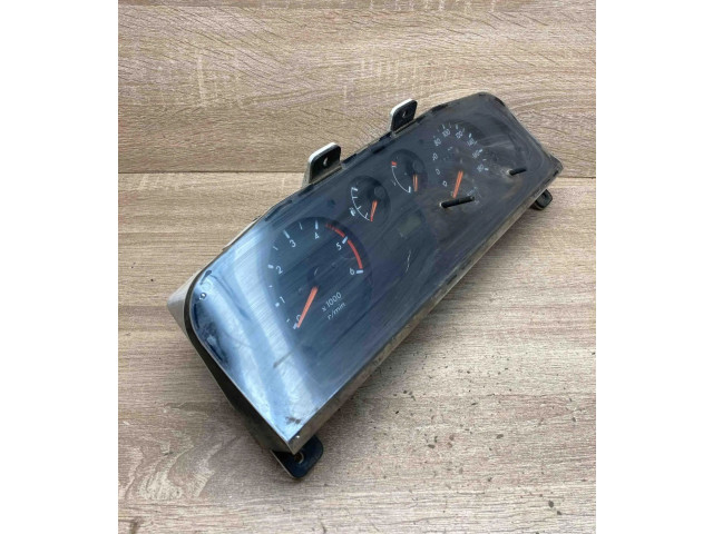 Přístrojová deska  Toyota Avensis T220 1997 19689801, 24B100F017  